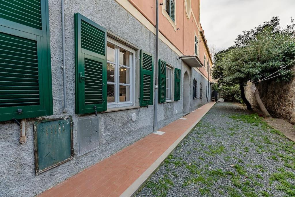 Casa Balbi Al Mare, Giardino E Posto Auto Privato Apartment Albisola Superiore Exterior photo